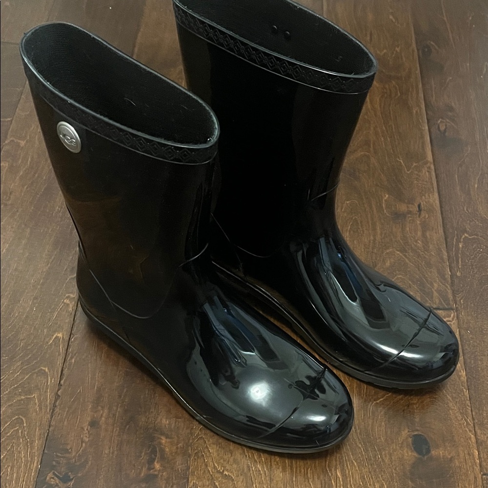 UGG Glossy Black Mid-Calf Rain Boots